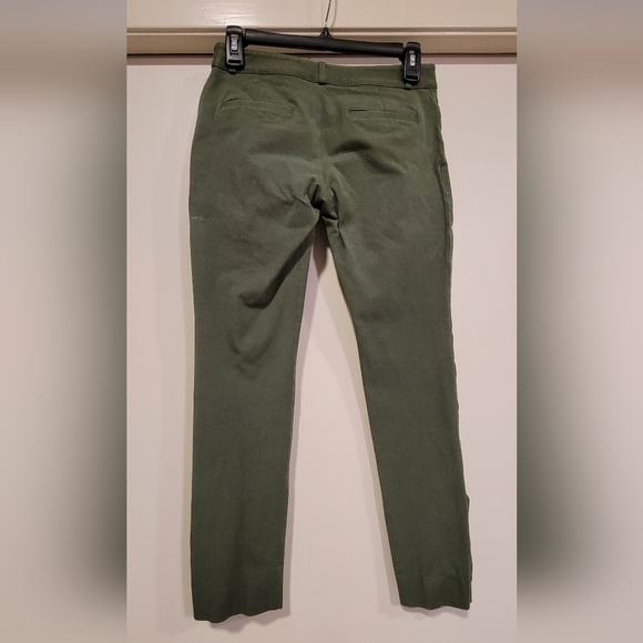 Banana Republic Sloan stretch Green women's pants with buttons on legs - Picture 3 of 6